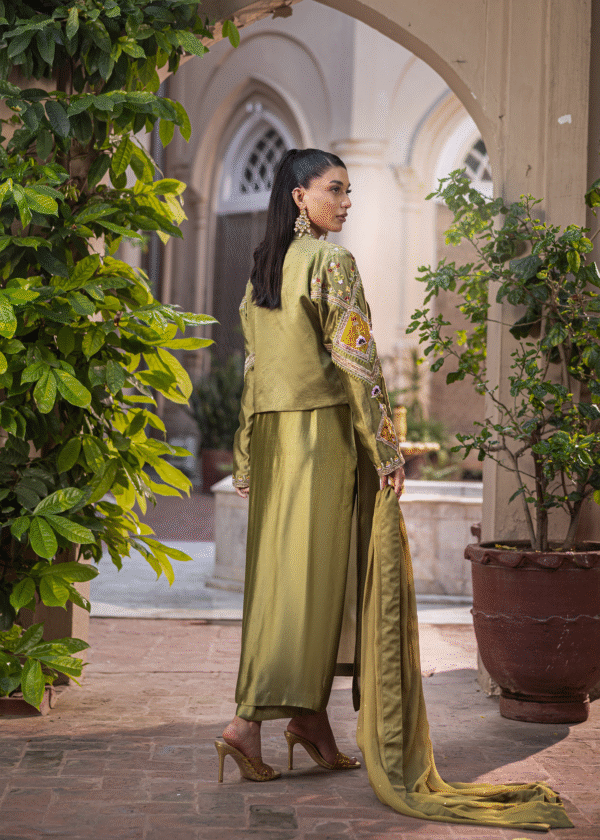 HALINA - Image 3